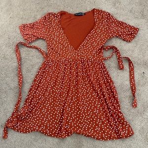 Pretty Little Thing polka dot mini dress